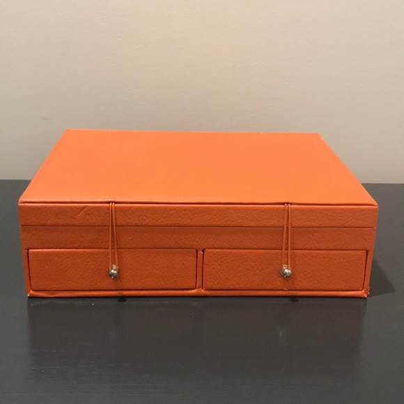 Ulta Makeup Kit - Picture 1 of 5